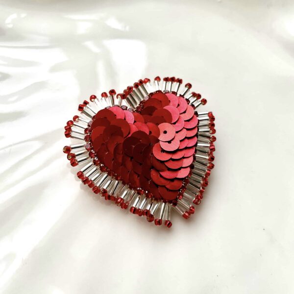 Prendedor Bordado Corazón Amanda - Imagen 10